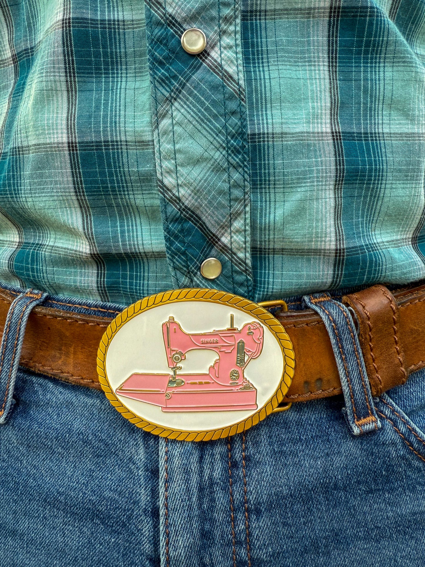 Vintage-Inspired Pink Featherweight Sewing Belt Buckle
