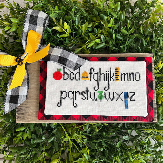 September Patchwork Monthly Mini Alphabets – Autumn Hollow Patchwork